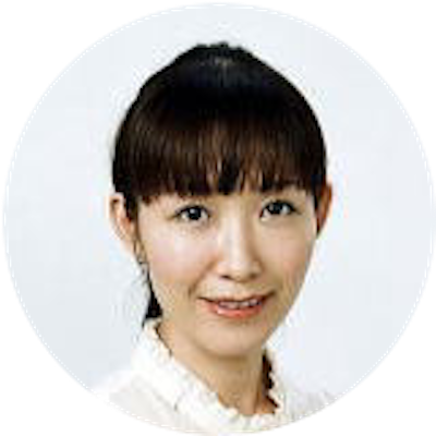 安達真貴子先生