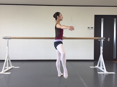 ロン・ドゥ・ジャンブ・アンレール